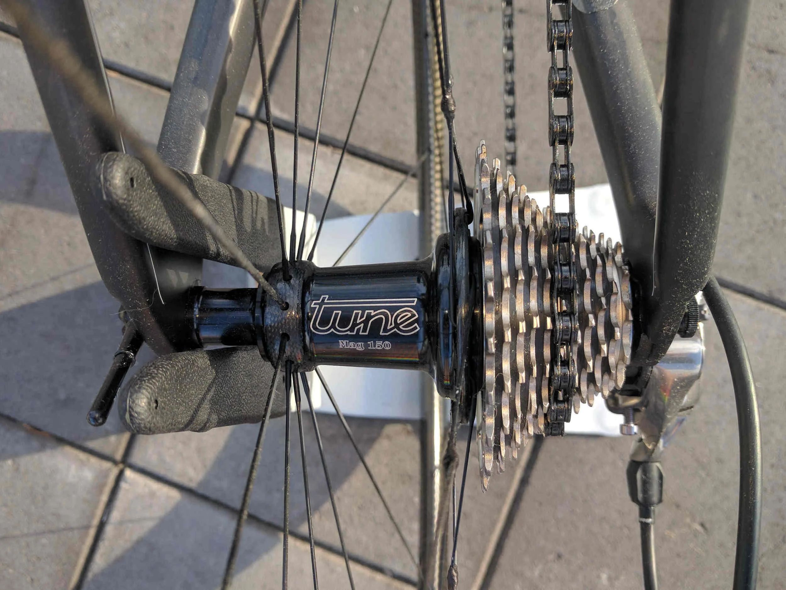 The 4.63 kg Merida Scultura Superlite LTD - LA VELOCITA.